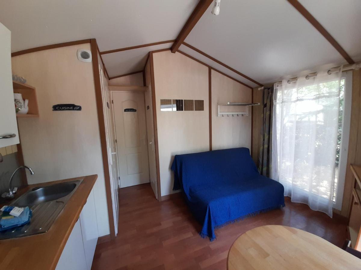 Отель Paradise Challets And Camping Sarrecave Экстерьер фото